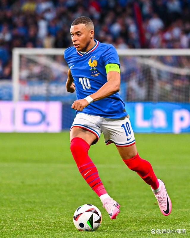 云开全站体育app登录官网 - 姆巴佩迎来七赛季高光表现，法国队球迷沸腾！